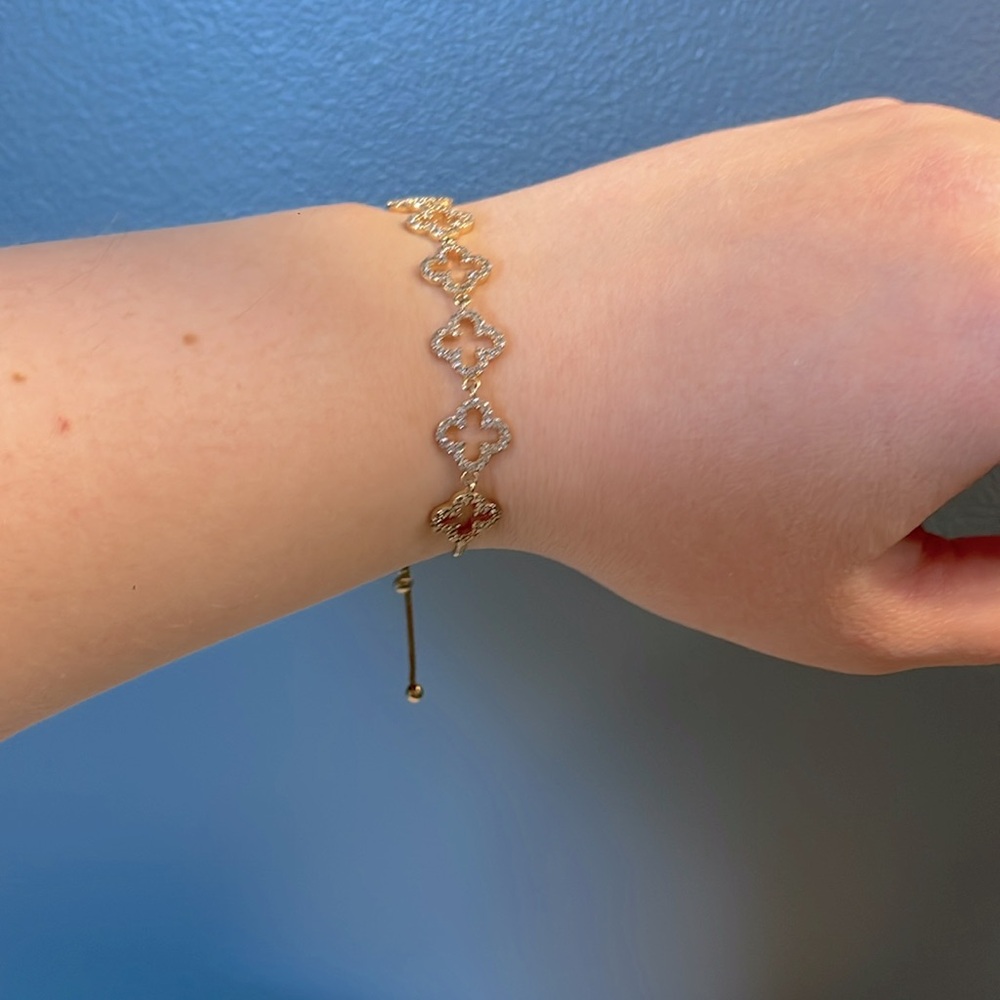 Banana Republic Slider Bracelet